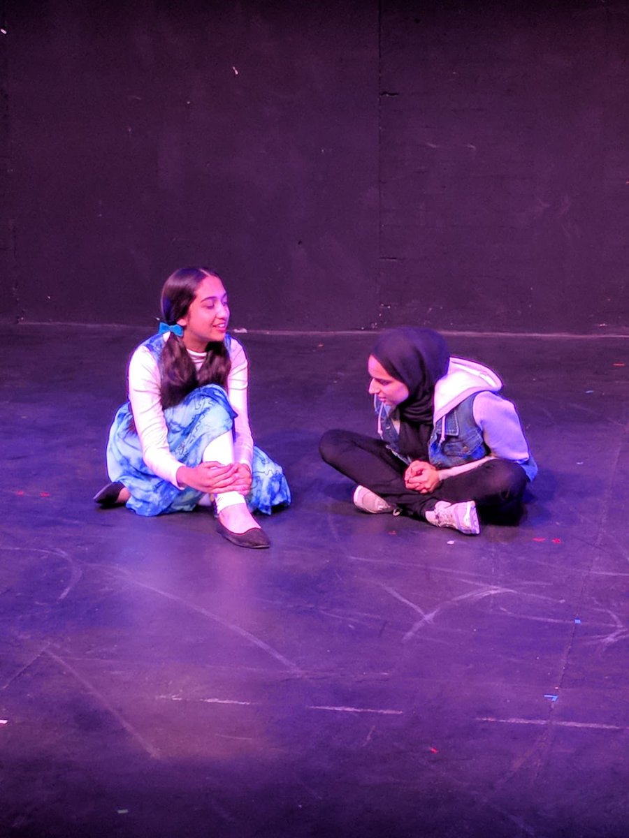 SmallHeathLA's tweet photo. @AshBrownEyes @BirminghamRep We are super proud of our students who performed superbly @BirminghamRep. Here are a few more pictures of them in action #WeAreSTAR https://t.co/AnfQ4Pmhus