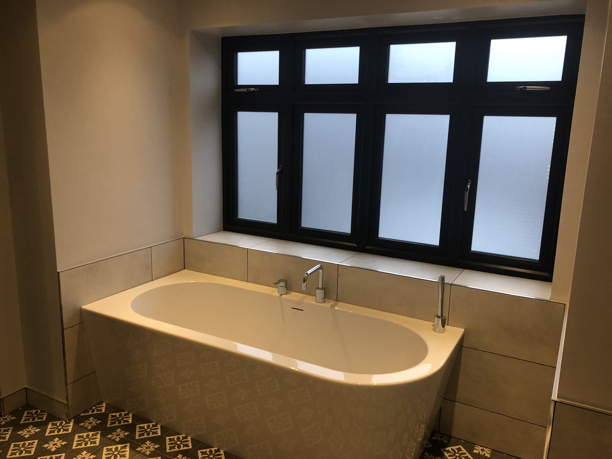Fostersconstruc's tweet photo. #newbuild #westKirby https://t.co/4pZjtsrrZP