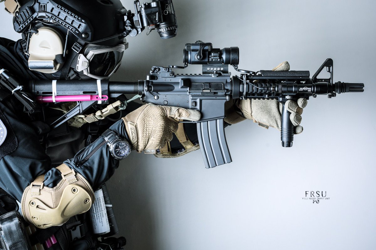 若干、装備の追加 変更しました。ヘルメットにゴーグルに、、、 と