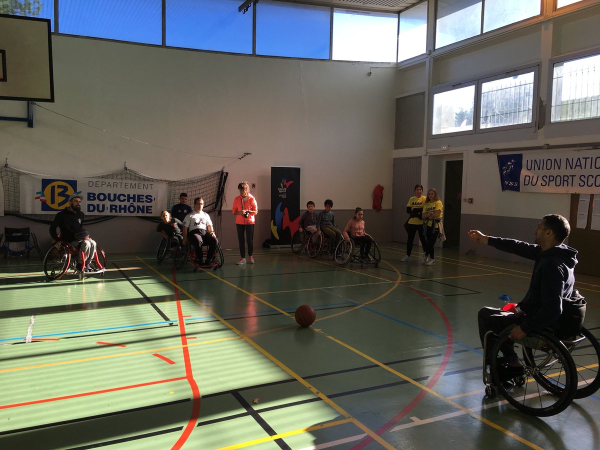 Journée du Handicap #PartageTesSport avec <a href="/comites/">Manfred Wurz</a> departemental <a href="/FFHandisport/">FFHandisport</a> et <a href="/FFSASportAdapte/">FFSA Sport Adapté</a>  partage de pratique valides et situation de handicap <a href="/lyceecraponne/">Lycée Craponne</a>  <a href="/SalonProvence/">Salon-de-Provence</a> #petanque #flagrugby #sarbacane #escalade #relaxation #basketfauteuil #torball #cecifoot