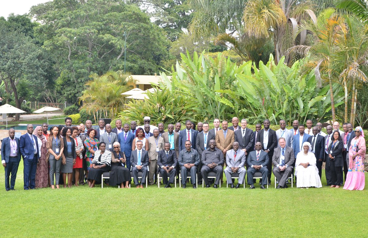 UPU_UN's tweet photo. The Pan African Postal Union (PAPU) organized a Workshop on Financial Inclusion in Arusha, Tanzania 🇹🇿 supported by @UPU_UN. 36 African Posts are participating to discuss postal and digital financial services, ways to bridge a digital divide and to enhance financial inclusion. https://t.co/BR3fjuAPPN