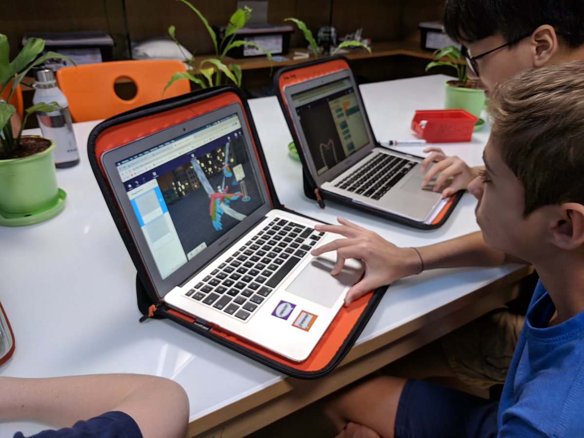 LandonMcLain's tweet image. Another awesome day of coding with @ASBIndia 6th, 7th, and 8th graders using @cospaces_edu! #computerscienceweek #HourofCode @alexrajohnson @EW_Teach @CaseyFaulknall