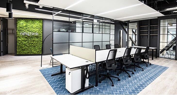 CarpetBase's tweet image. A great job by the designers on this large commercial property in the heart of the city. A combination of @millikenfloors @bolonofficial and @karndean_uk creates a vibrant working environment.

#commercial #carpettiles #design #wovenvinyl #zigzag #looselayvinyl #inset #flooring