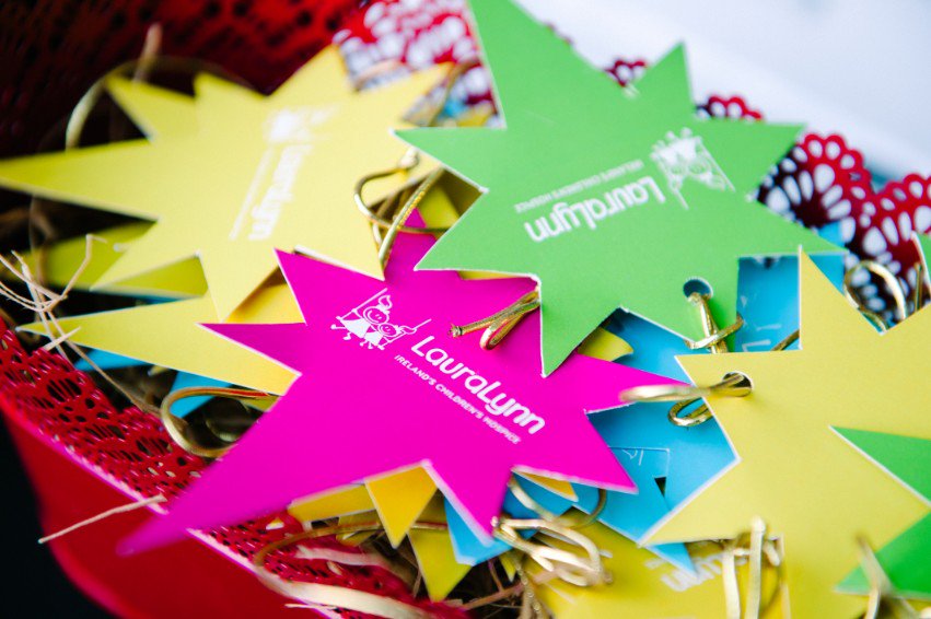 LauraLynnHouse's tweet photo. Our #LauralynnMemoryTree looked amazing at #LightUpLauraLynn.
It has now taken up a place in our @LauraLynnHouse reflection room in. You can still visit our online tree at https://t.co/lFSryhLxkr to remember your loved ones. https://t.co/JYc8Xgh93b