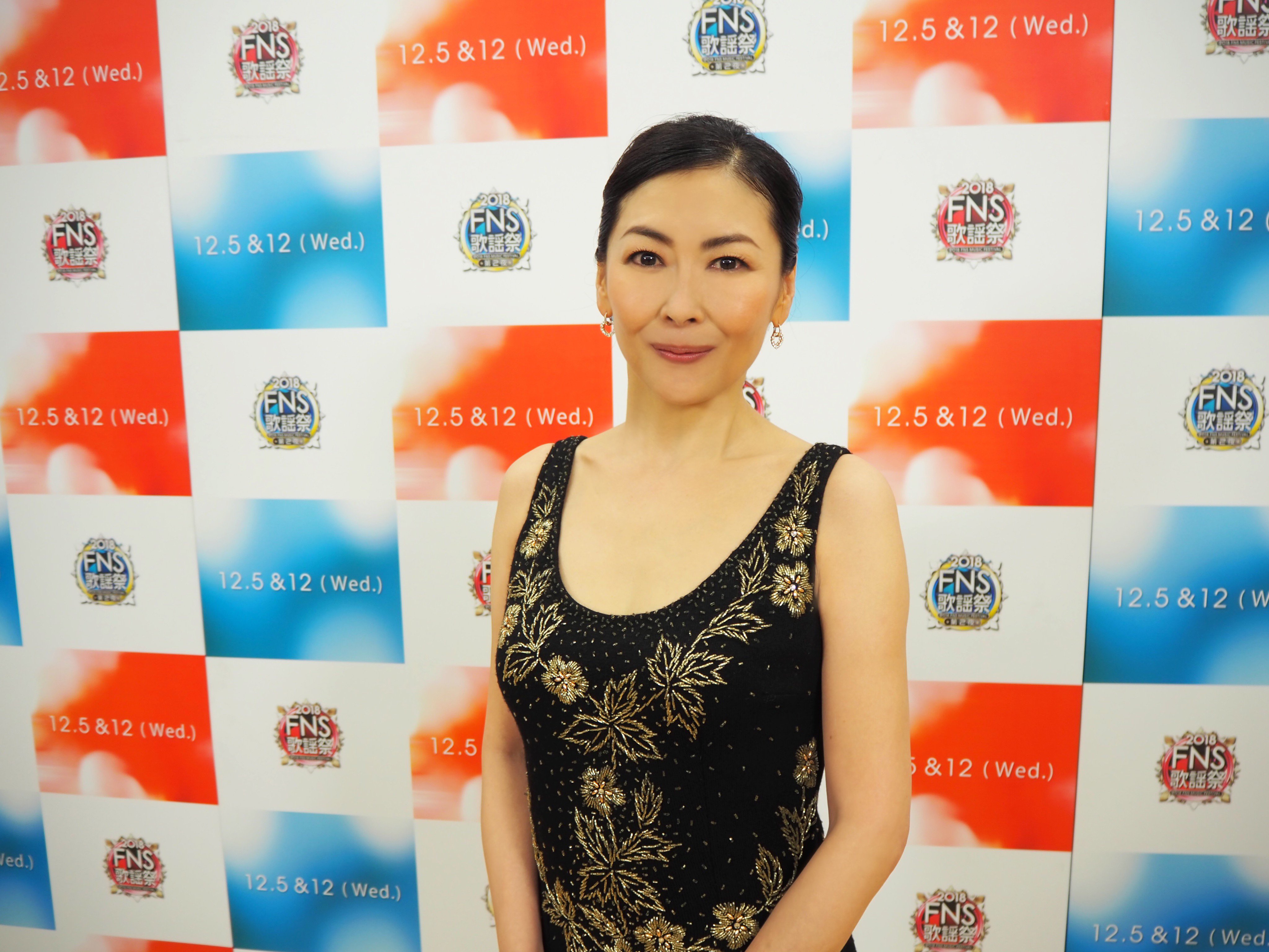 Fns歌謡祭 公式 Fns歌謡祭 第１夜 放送中 まもなく 中山美穂さんが登場 お見逃しなく そしてみなさまも Fns歌謡祭 のハッシュタグを付けて ツイートしてね 中山美穂 Fns歌謡祭 Fns歌謡祭第1夜 2週連続 T Co Btqnlimyjm