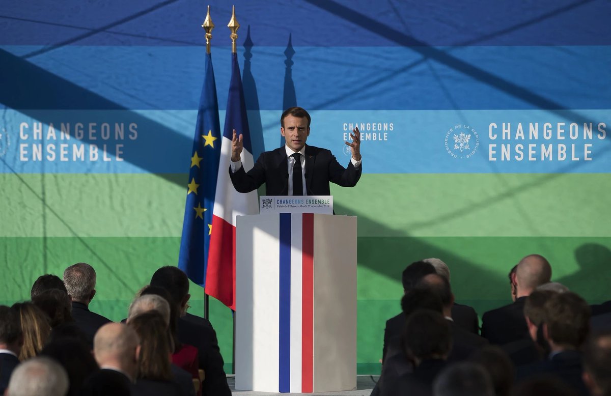 autrement_votre's tweet photo. ✨ Merci, @EmmanuelMacron qui a une vraie vision à long terme & qui s'est engagé pour un changement ambitieux tout en cherchant à donner du dynamisme à la #France.🇫🇷
#⃣ #emmanuelmacron #president #politique #paris #enmarche #novembre #propret #nicolashulot #parisisbeautiful https://t.co/l6cXhR1JRB