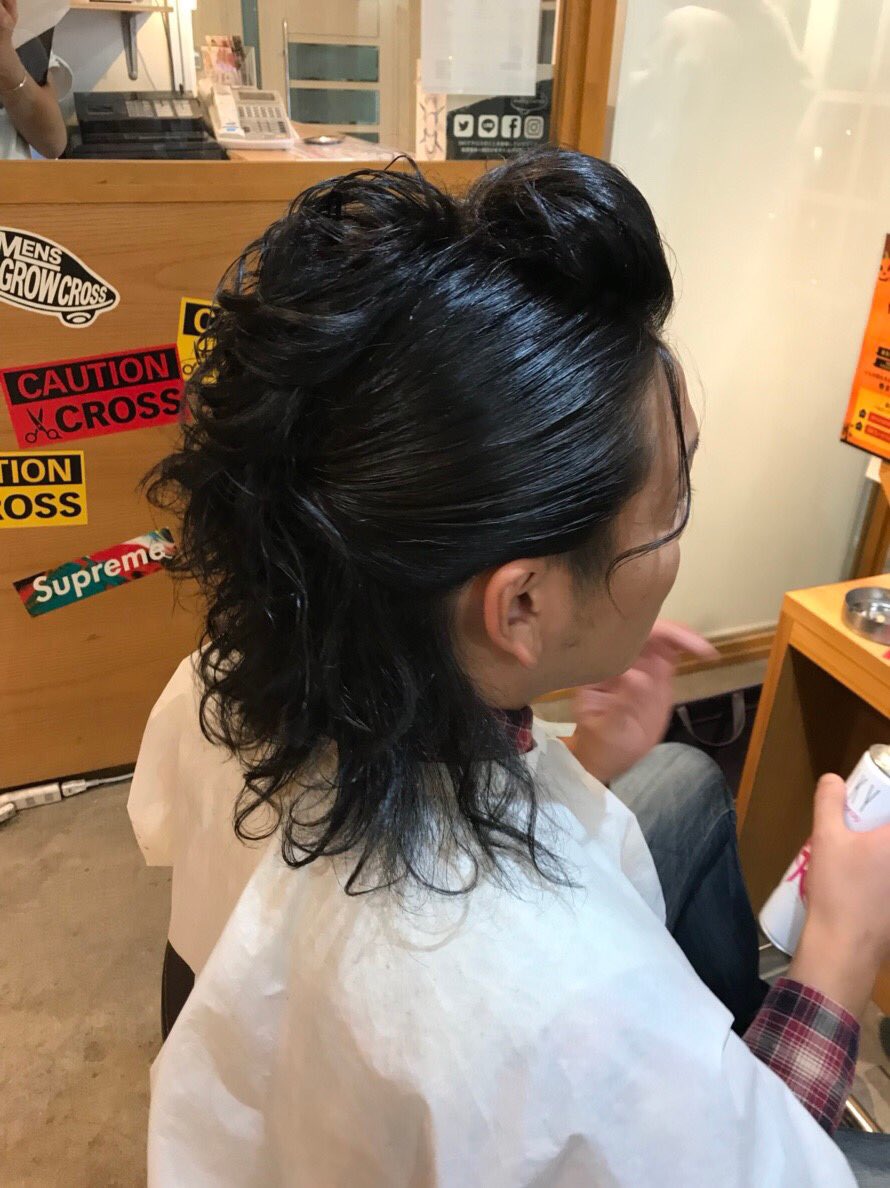 bellegrow_cross's tweet photo. ベルグロークロスはどんな髪型でもセット可能です！！
こんな巻髪ヘアーでも出来ちゃいます😙
気になった方、来てみたい方はご連絡お待ちしております😊 https://t.co/qUVzOOWyCy