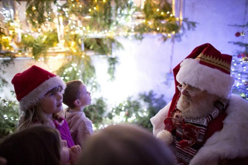 Let's Go! Ludlow (@letsgoludlow) on Twitter photo We've put together a FABULOUS list of more than 15 fun FAMILY events and ideas for the Christmas season in Ludlow and all across the Marches #marcheshour - read all about it:buff.ly/2ADiYVt
<a href="/NTCroftCastle/">NT Croft Castle</a> @Queenswood_CP <a href="/EnglishHeritage/">English Heritage</a> <a href="/LudlowFarmshop/">Ludlow Farmshop</a> <a href="/theatresevern/">theatresevern</a> We've put together a FABULOUS list of more than 15 fun FAMILY events and ideas for the Christmas season in Ludlow and all across the Marches #marcheshour - read all about it:buff.ly/2ADiYVt
<a href="/NTCroftCastle/">NT Croft Castle</a> @Queenswood_CP <a href="/EnglishHeritage/">English Heritage</a> <a href="/LudlowFarmshop/">Ludlow Farmshop</a> <a href="/theatresevern/">theatresevern</a>