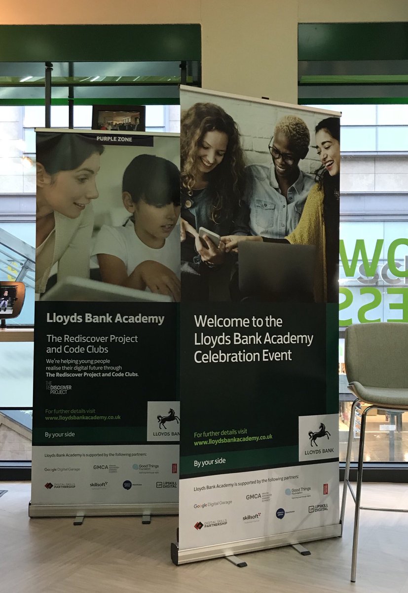 MayorofGM's tweet photo. Here today with @nick_williams38 @LBGAmbNorth at the launch of the #LloydsBankAcademy that supports job seekers and people returning to work by boosting their #digital skills. https://t.co/Xp3DG8fg68 #GMDigital @LBGDigi https://t.co/eo08bHfJAs