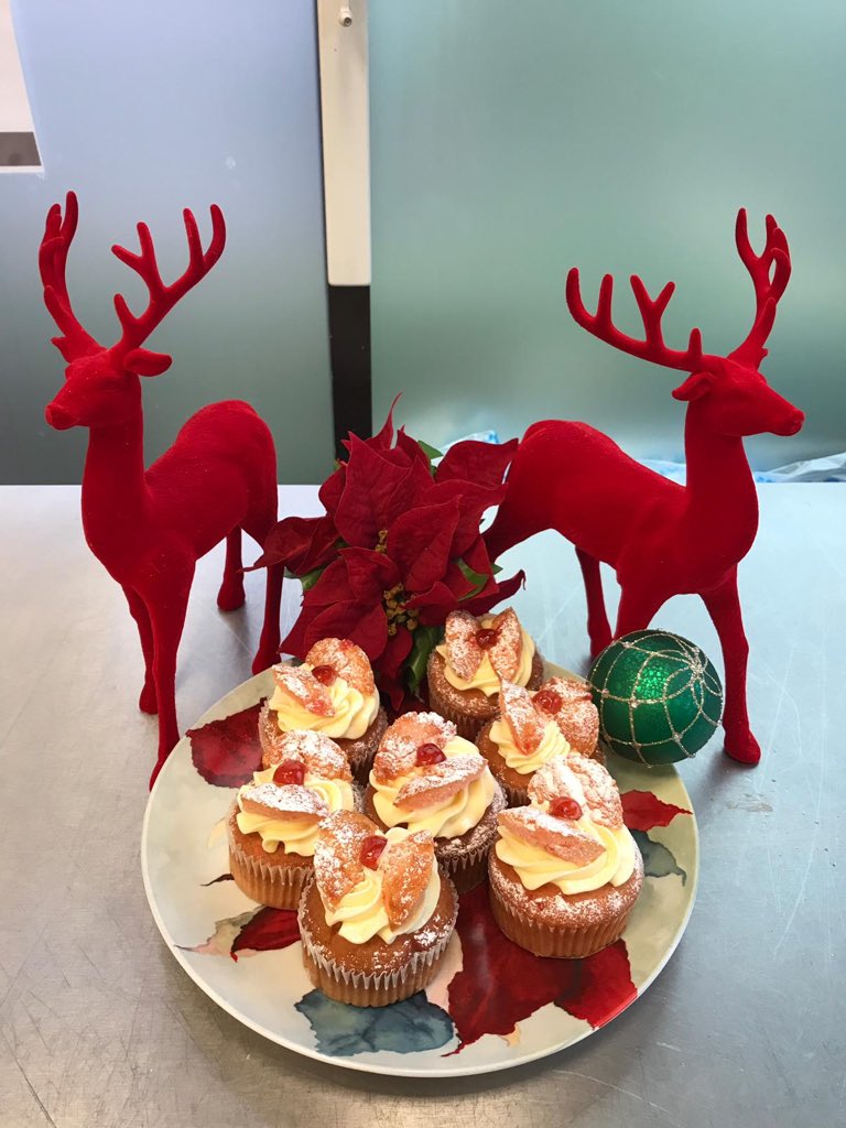 will_sedgwick's tweet photo. Festive Vibes, Rudolph cup cakes for our clients in Corby❗️❗️🎄 👌🤶🎁 https://t.co/0Aaj2SAAV8