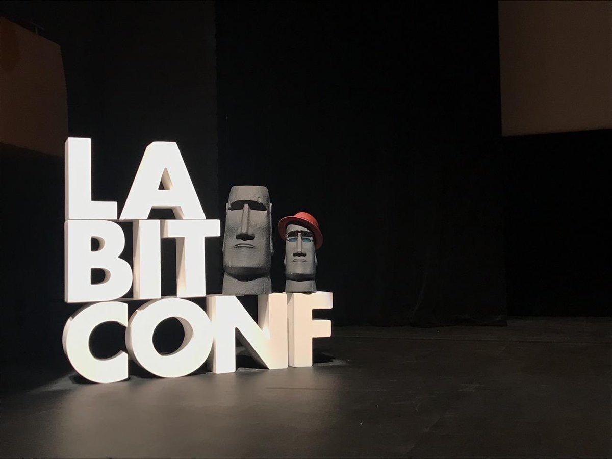 ExecForecast's tweet photo. #Labitconf2018 @laBITconf  is starting in a couple of minutes. #blockchaintechnology #blockchainevent Are you ready for @RodolfoBits first talk? Find the agenda for today in https://t.co/CxJAp2Q5qP https://t.co/L06rS7hHR7