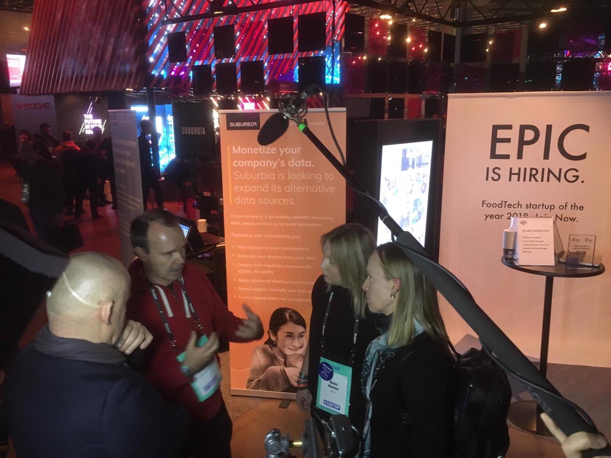 NeemoMethod's tweet photo. Meeting with Mighty Eagle #slush2018  #startup #ihanneemona https://t.co/rP90JWNKTz