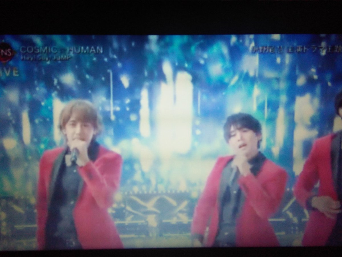 AelynChii's tweet image. Waahhhh Hey say Jump in fns!! Glad I made it on. Time lucky to see them perform!! And right now waiting for iz*one's performance 😊😊😊😊😊
#heysayjump
#izone
#fns2018