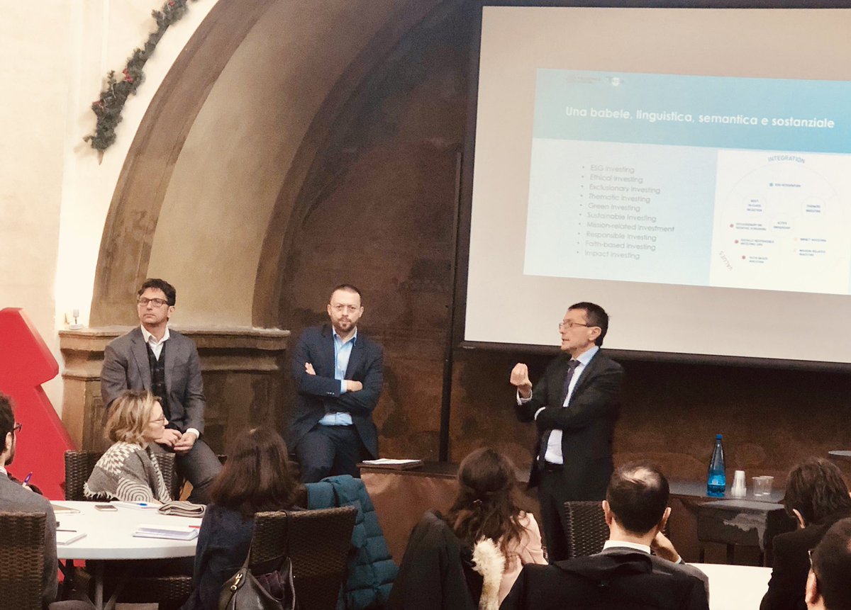 “Se tutto è impatto allora niente è impatto”<a href="/mariocalderini/">Mario Calderini</a> esplora la babele linguistica e semantica di cosa è e cosa non è finanza ad impatto sociale.<a href="/polimi/">Politecnico di Milano</a> <a href="/ClimateKICItaly/">EIT Climate-KIC Italian branch</a> <a href="/Aster_ER/">Aster</a> <a href="/ItaSIF/">Forum per la Finanza Sostenibile</a> <a href="/Tiresia_Polimi/">TIRESIA</a> @esela_eu <a href="/RobertoRandazz4/">Roberto Randazzo</a> <a href="/filippoaddarii/">filippo addarii</a> <a href="/plusvaluetweets/">PlusValue</a> <a href="/ManciK81/">Kristian</a>