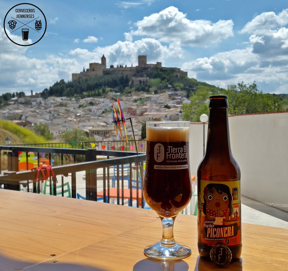 Recorre #Alcalála Real en 360º uno de los pueblos turísticos más bonitos de #Andalucía

alcalalarealmedia.com/App/Interfaz.h…

No puede faltar una visita a nuestra fábrica de cerveza con degustación. 616 87 37 45 - info@tierradefrontera.es