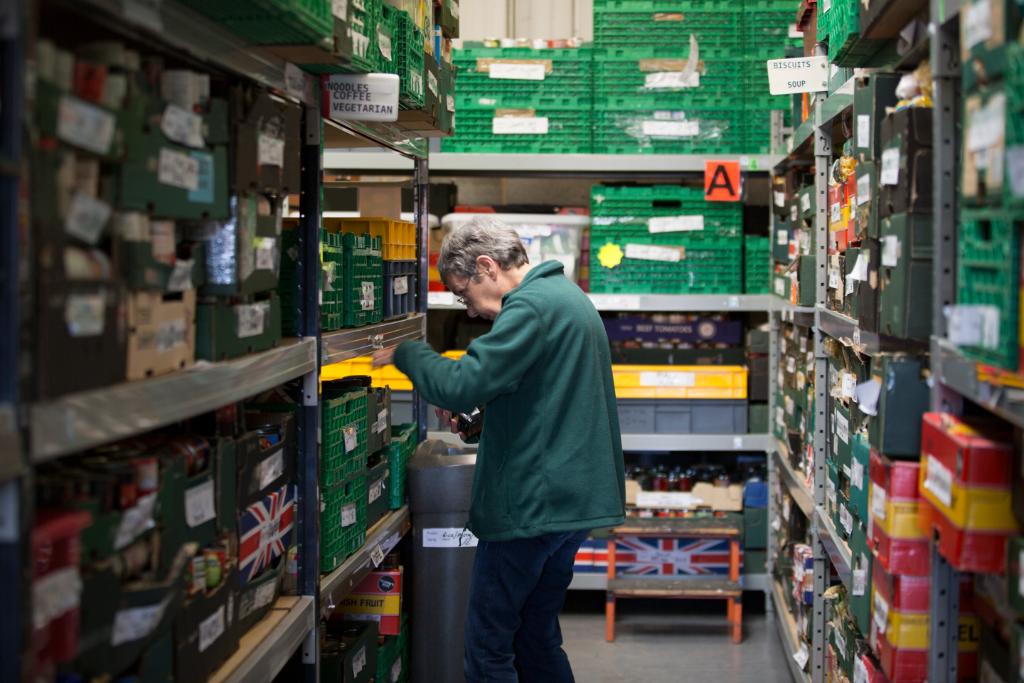 CiscoUKI's tweet image. News! 📣 

We've partnered with @TrussellTrust to help bridge the poverty gap in the UK! Let's work to end hunger and social inequality 🙌 #InternationalVolunteerDay #BeTheBridge  

cs.co/6019EGuRW