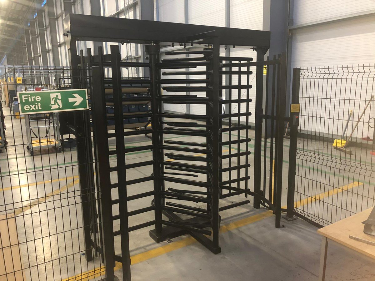 Check out this double full height turnstile installed for one of our #logistics clients this week! 

This solution helps restrict access to controlled areas