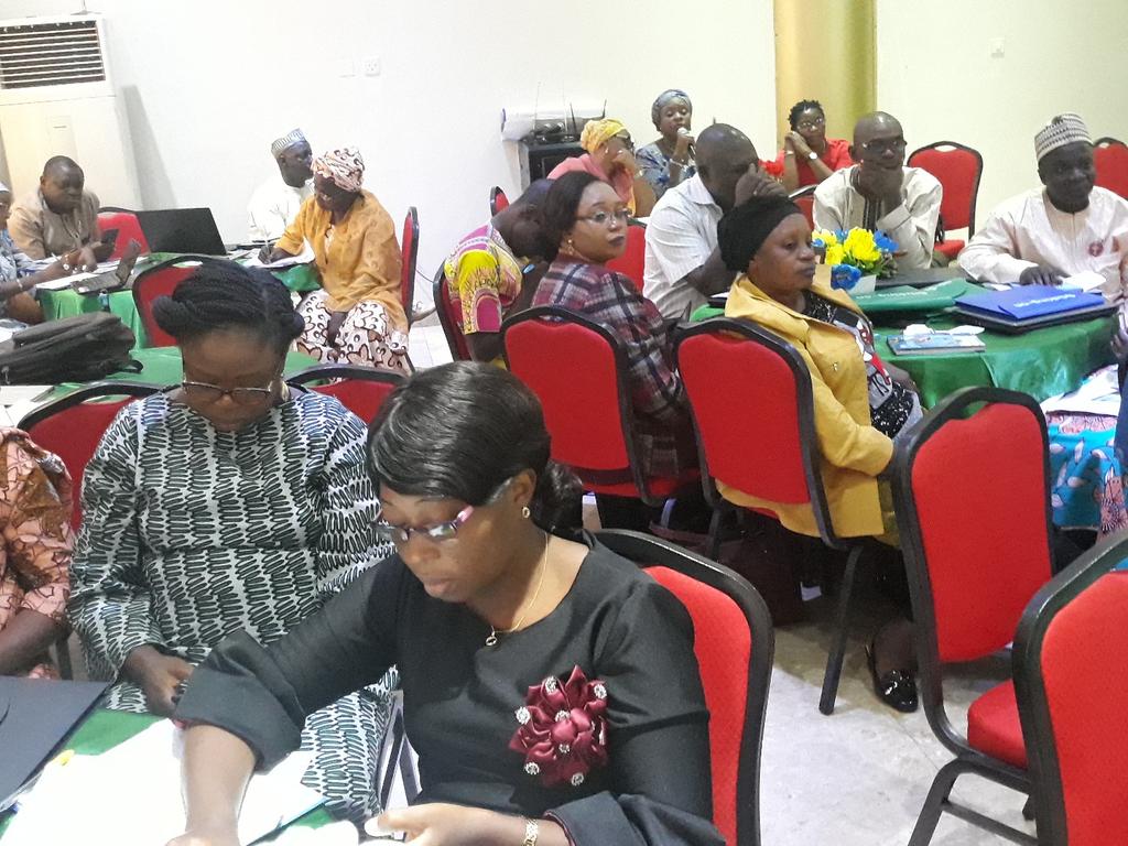 moyoTVC's tweet photo. 6. Participants are also strategising for 2019
#MCPDP
Continued training for #Nurses and #Midwives in #Nigeria
@UNFPA @UNFPANigeria @eugene_kongnyuy @KorieUNFPA @SageerRabiatu @Nursingworld_Ng @FrankaCadee @world_midwives 
#Nursing
#NurseLife #NursePractitioner 
#Caregivers https://t.co/4WMUy49Yfm