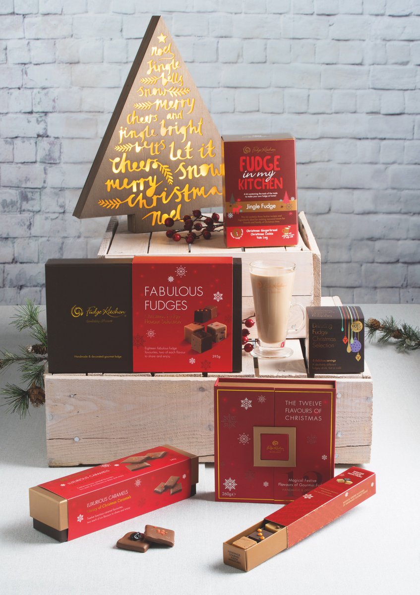 fudgekitchen's tweet photo. Only 20 days to go. Masses of #christmasgiftideas at https://t.co/G73T393Eu8, however ... #Christmas #fudge selections, Build-your-own slab fudge boxes and #bespoke #hampers, Make-at-home kits, perfectly #stockingfiller sized Fudge Sliders, #DrinkingFudge & mug gifts sets ... https://t.co/aCsjLkQJCQ