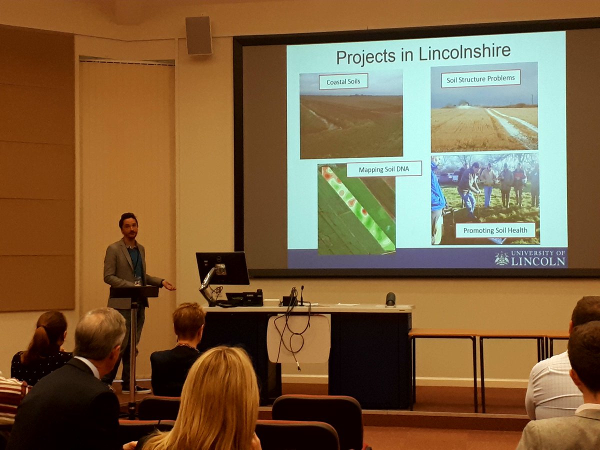 LIATLincoln's tweet photo. Great talks on current research from @UoLLifeSciences @UoLNCFM @UoLCompSci & our very own @iain_gould for the "Fresh Ideas for Future Food Production in Lincolnshire" event today! 🍴🍓🌱
#WorldSoilDay2018 #GLAFIP #Love_Lincs #ERDF @UoLScience https://t.co/ichSeXxobC