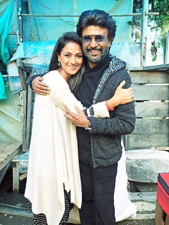 ipomantra's tweet photo. #SuperStar #Simran #Petta https://t.co/3GsN9RgBLR