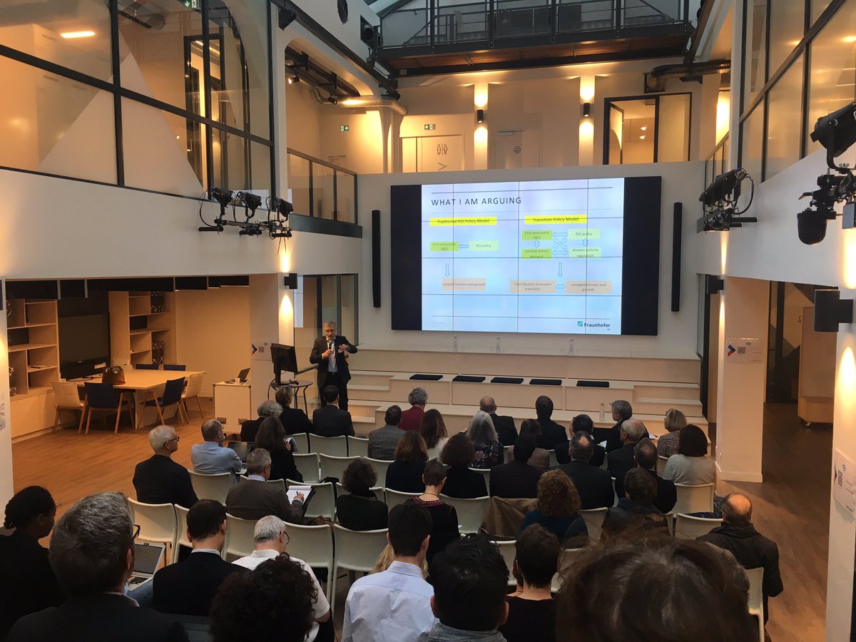 La planète souffre #gazeffetdeserre  #ChangementClimatique #TransitionEnergétique #Colloque les  stratégies de recherche et d'innovation orientées vers les grands défis et les transitions durables #vinci #europe #innovation