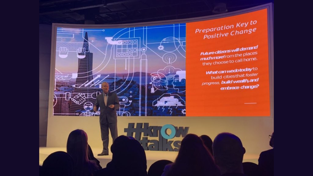 MickCornett's tweet photo. Great crowd today in Dubai at the Knowledge Summit. Got to speak on the future of cities and promote our book: https://t.co/vf6l9L1ZZy https://t.co/bzb7d3jFxT