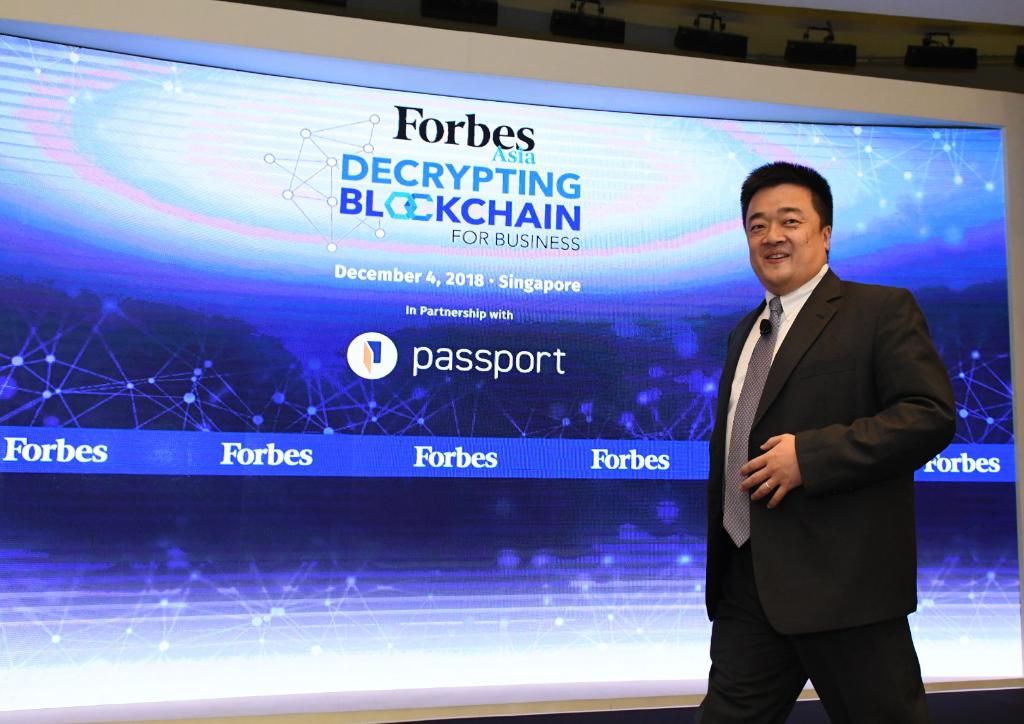 ForbesCrypto's tweet photo. Blockchain professors? Binances's CEO and BTCC's founder taught some of Asia’s wealthiest families the finer points of blockchain business: https://t.co/5bFADlJ9K9 by @DelRayMan with @ForbesAsia and @ForbesCrypto #ForbesBlockchain https://t.co/XsEPMH8LIP