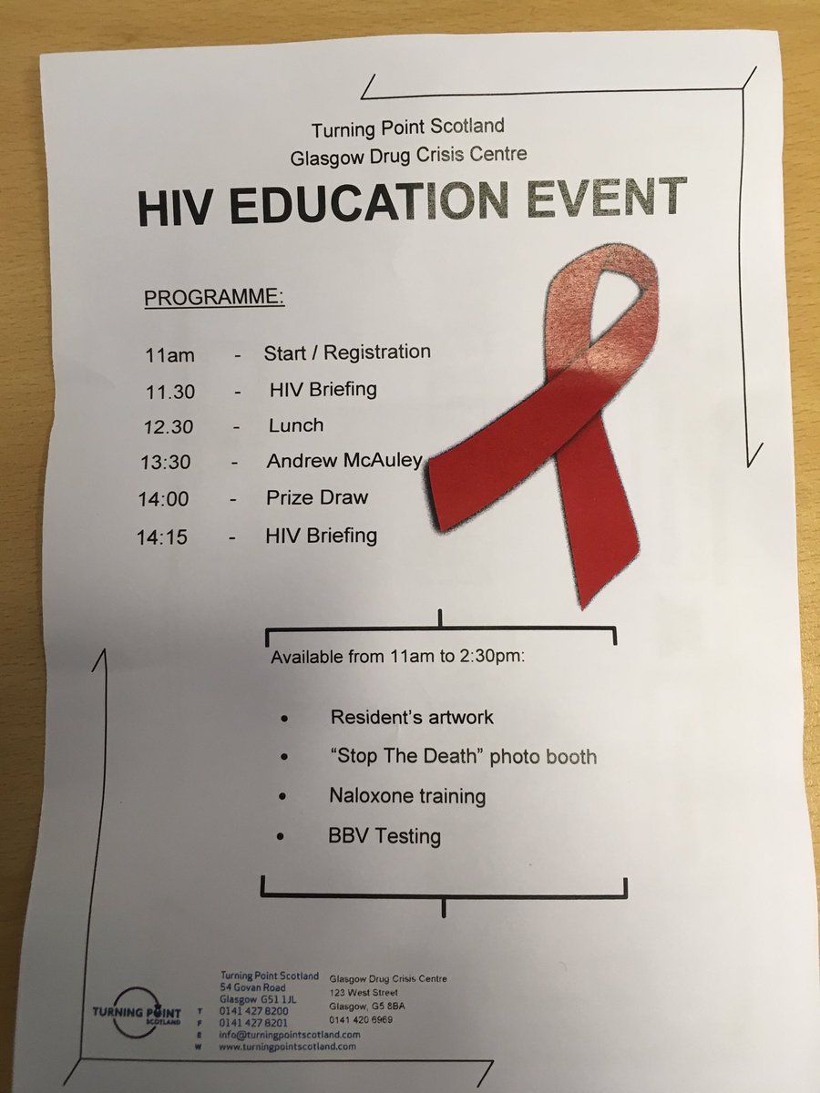 The presentation roadshow rolls on, today I’m with @Dr_Matt_Smith at @turningpointsco Glasgow Drug Crisis Centre supporting their #WorldAIDSDay2018 event with a talk on drug trends and a poster on PrEP for PWID.