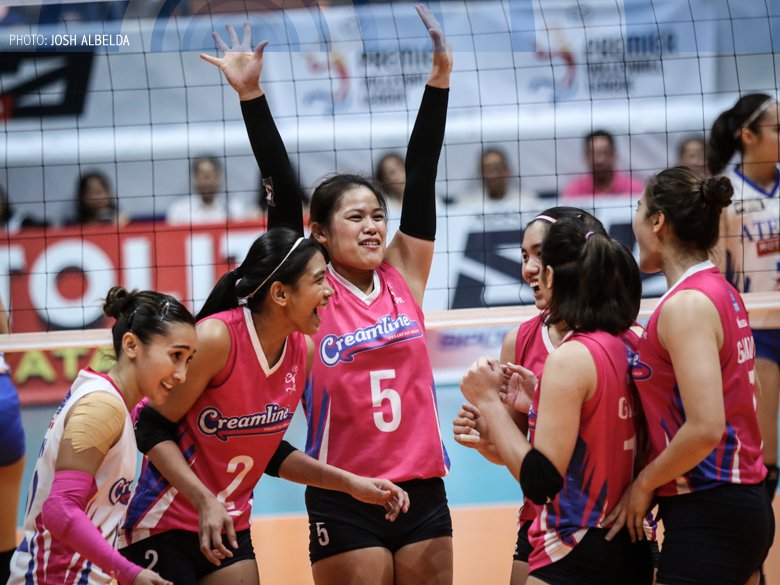 #PVLonABSCBN: Cool Smashers overpower Lady Eagles to take Game 1 bit.ly/2rnHwO6