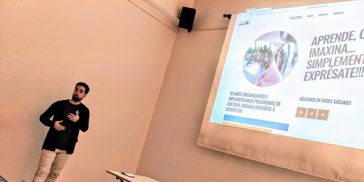 portovelloinfo's tweet photo. Con Pablo de @Vella_Escola na xornada de "Cultura
e o ocio educativo como oportunidade de emprendemento" #ProyectoLidera no #EspazoXoveOu
#AnimaciónSociocultural @CIFPportovello @xuventude https://t.co/emadTPTAS8