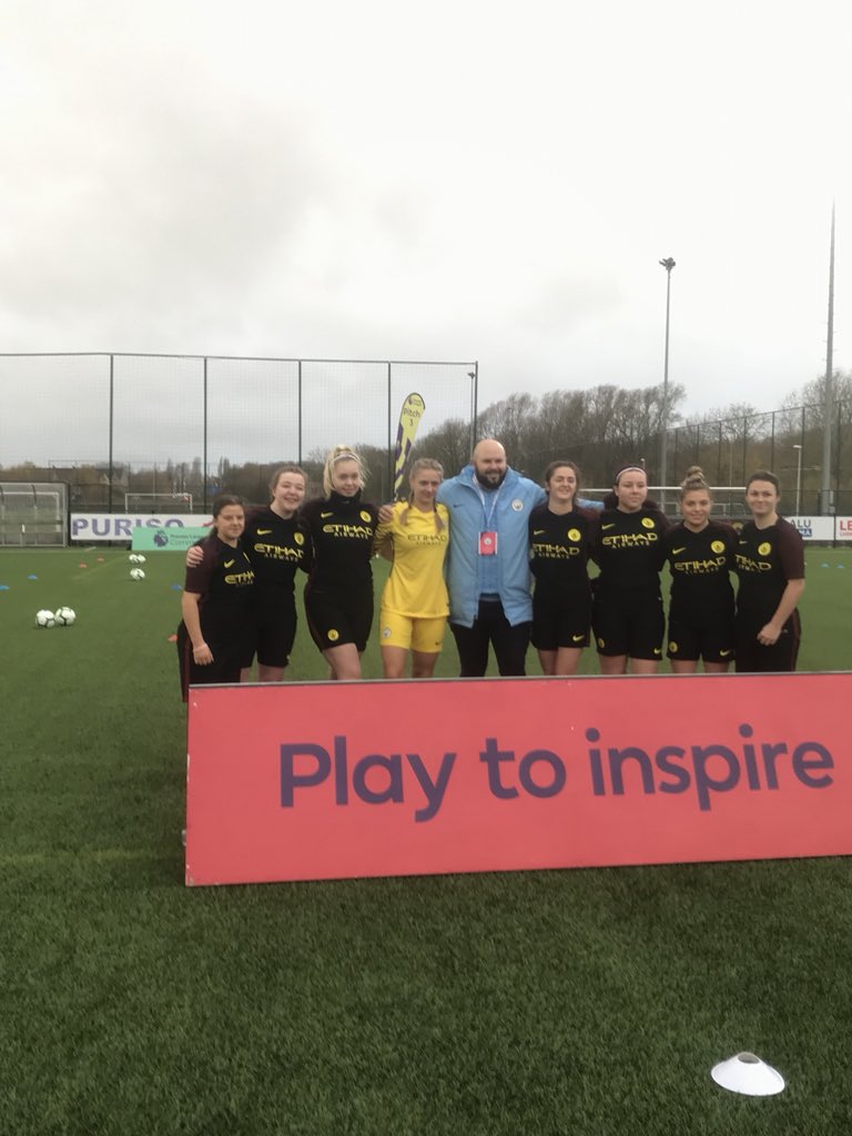 _kelsietaylor's tweet photo. Had the best time in Belgium🇧🇪 @citctweets @ManCity @Connell_PE_SES https://t.co/VavriC2clP