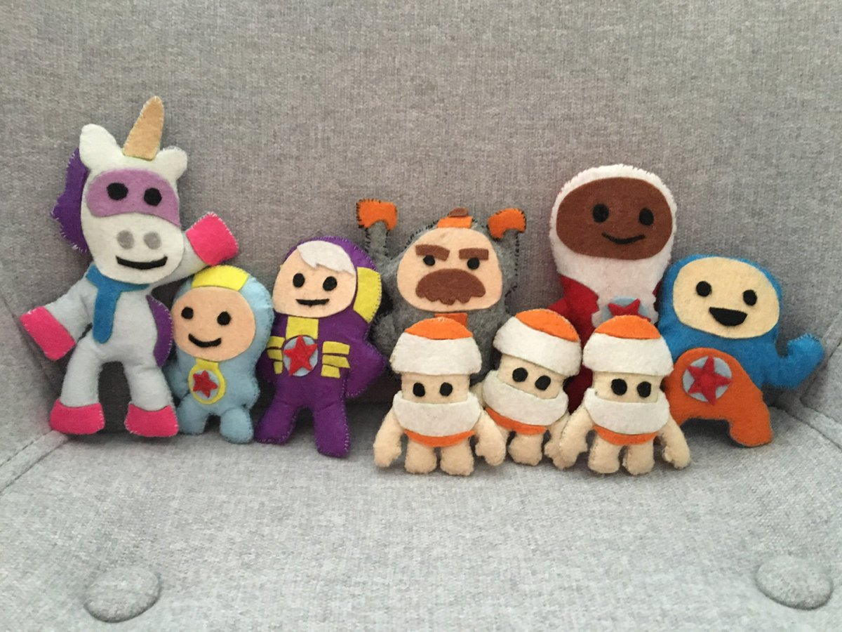 lydiaintheskyy's tweet photo. Made the @Gojetters out of felt for my nephew for Christmas 🎄🎄 #familyphoto #gojettersgo https://t.co/b18WpuCOiZ