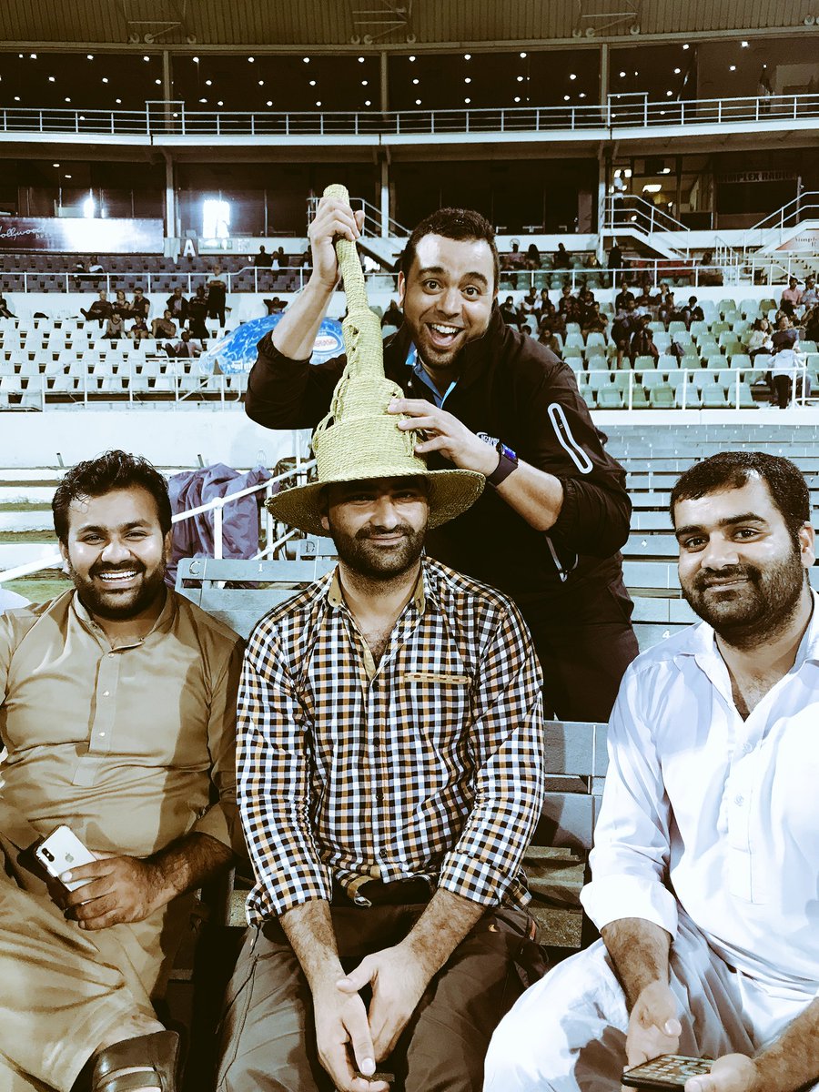 udocarelsesa's tweet image. Dont know WTF but i touched it. Dude said he made it himself. @MSL_T20 #MSLT20 #weirdfans.