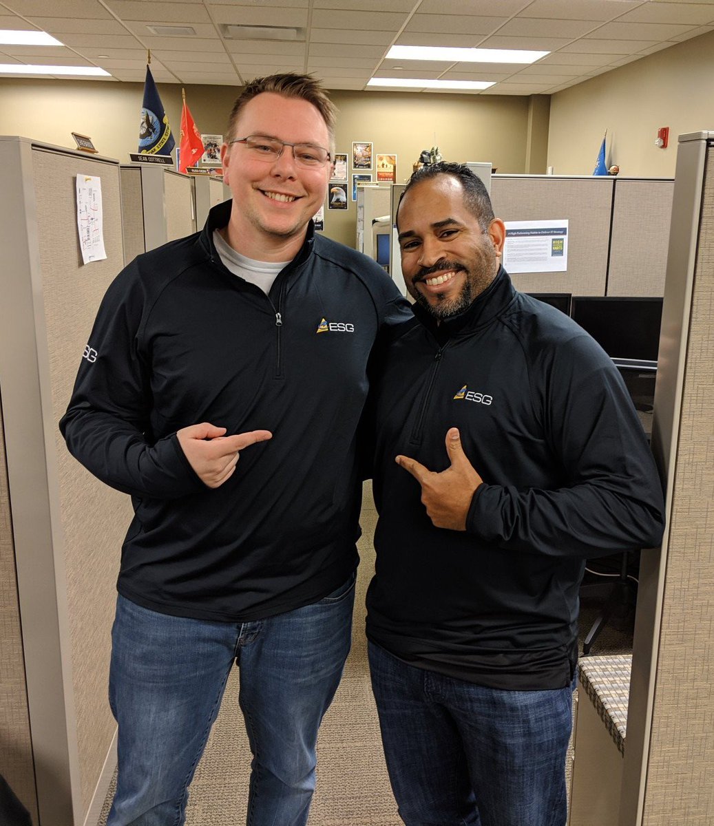 laracuente_eric's tweet image. Thanks for always being a great #Mitel Partner @EnterpriseSG. Awesome accomplishments in 2018,  and getting ready for more in 2019! #ContactCenter #DigitalTransformation