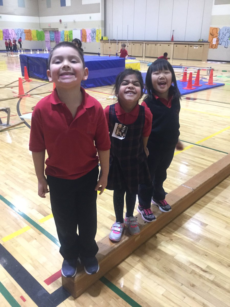 CFISPhysEd's tweet photo. #MissionImpossible following our #elemPE #gymnastics #fun! Challenging ourselves and having fun #CFISpe #CFISactif #physed https://t.co/Q0skv5NJgf