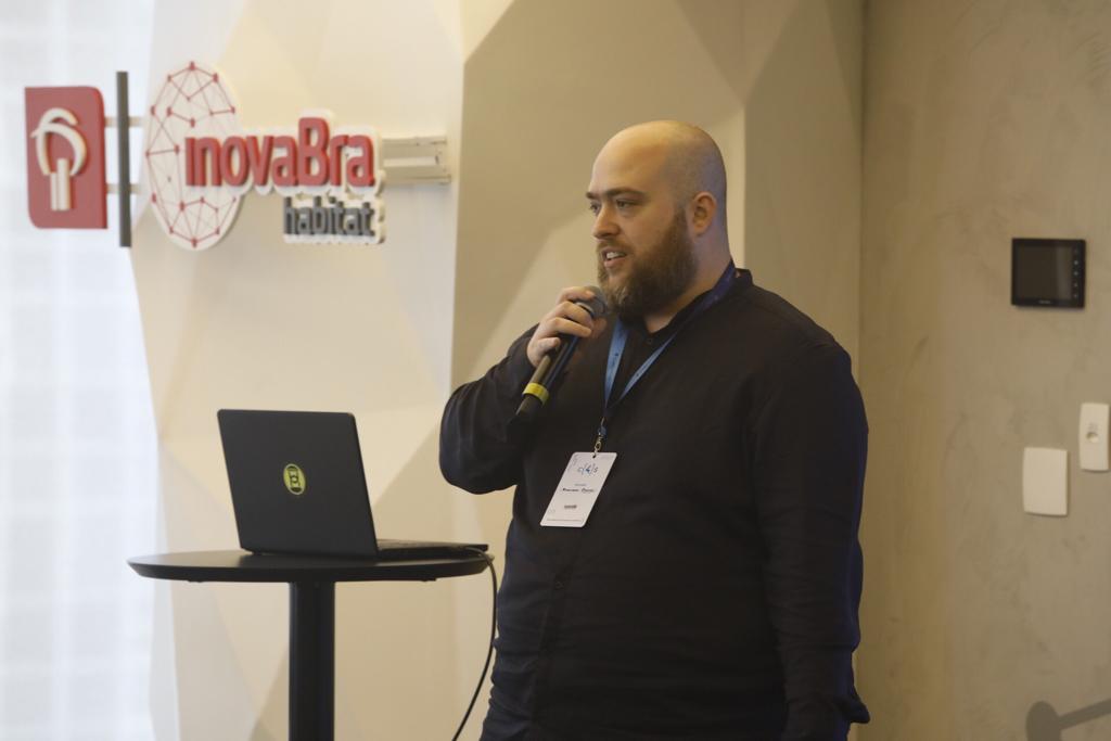 Code4SecBR's tweet image. Palestra de @lichti, especialista em #segurança da informação na #GERU. Acompanhe a cobertura em nossas redes sociais.
#AppSec #DevSecOps #Code4Sec