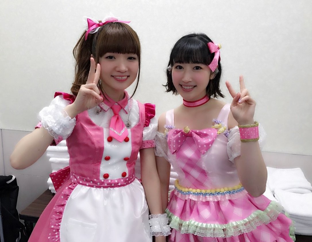 種﨑敦美 種崎敦美 En Twitter 最後に ナゴヤのパンフレットを読んでくださった方にしか伝わらないかもなのですが実は 今回も サイドテールは 半分ウィッグでした 足らんかった 足らんかったんや だから わし まだ 切りません おやすみなさい 種﨑敦美 種崎敦美 En Twitter 最後に ナゴヤのパンフレットを読んでくださった方にしか伝わらないかもなのですが実は 今回も サイドテールは 半分ウィッグでした 足らんかった 足らんかったんや だから わし まだ 切りません おやすみなさい