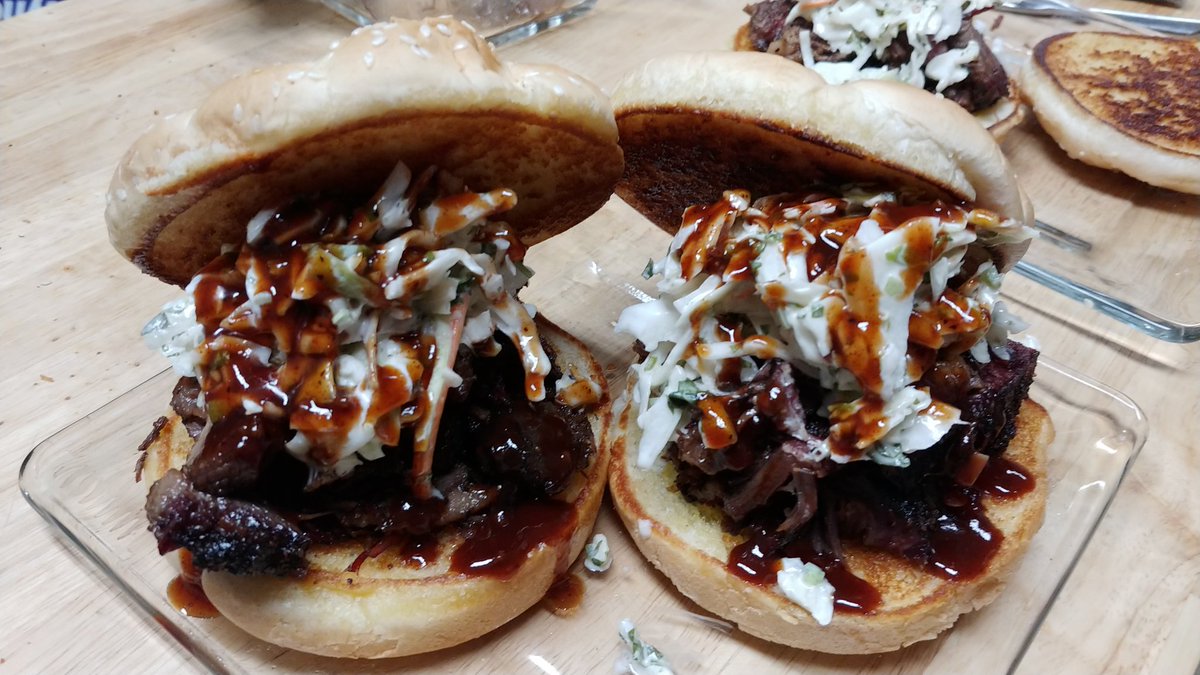 SeanTakacs's tweet image. Brisket Sammies with cilantro lime jalapeno slaw and scooters bbq sauce @yodersmokers #teamyoder