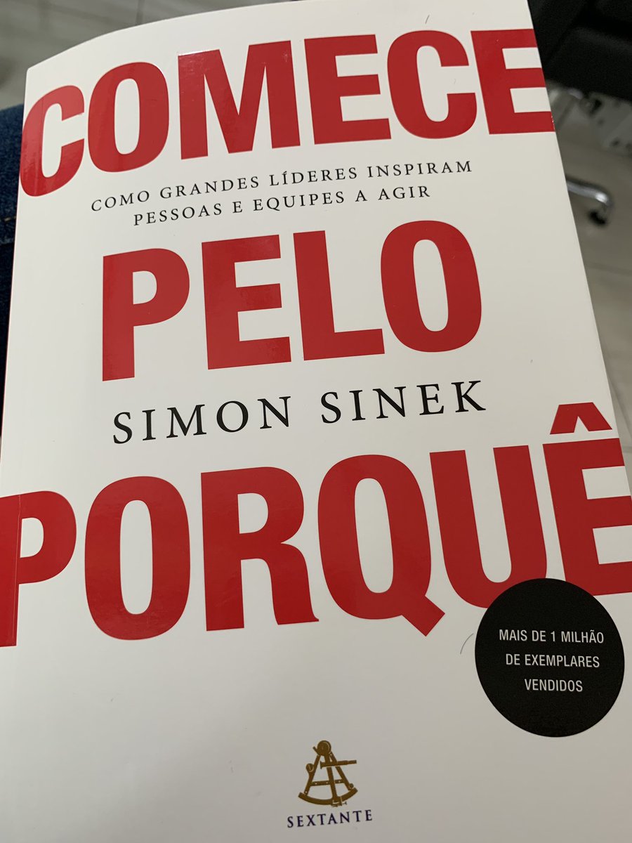 Quem acorda feliz para ir ao trabalho é um profissional mais produtivo e mais criativo. Voltam para casa mais felizes e têm famílias mais felizes. #livrão 
#StartWithWhy 

 <a href="/simonsinek/">Simon Sinek</a> 
<a href="/PrLucasAlves/">Lucas Alves</a>