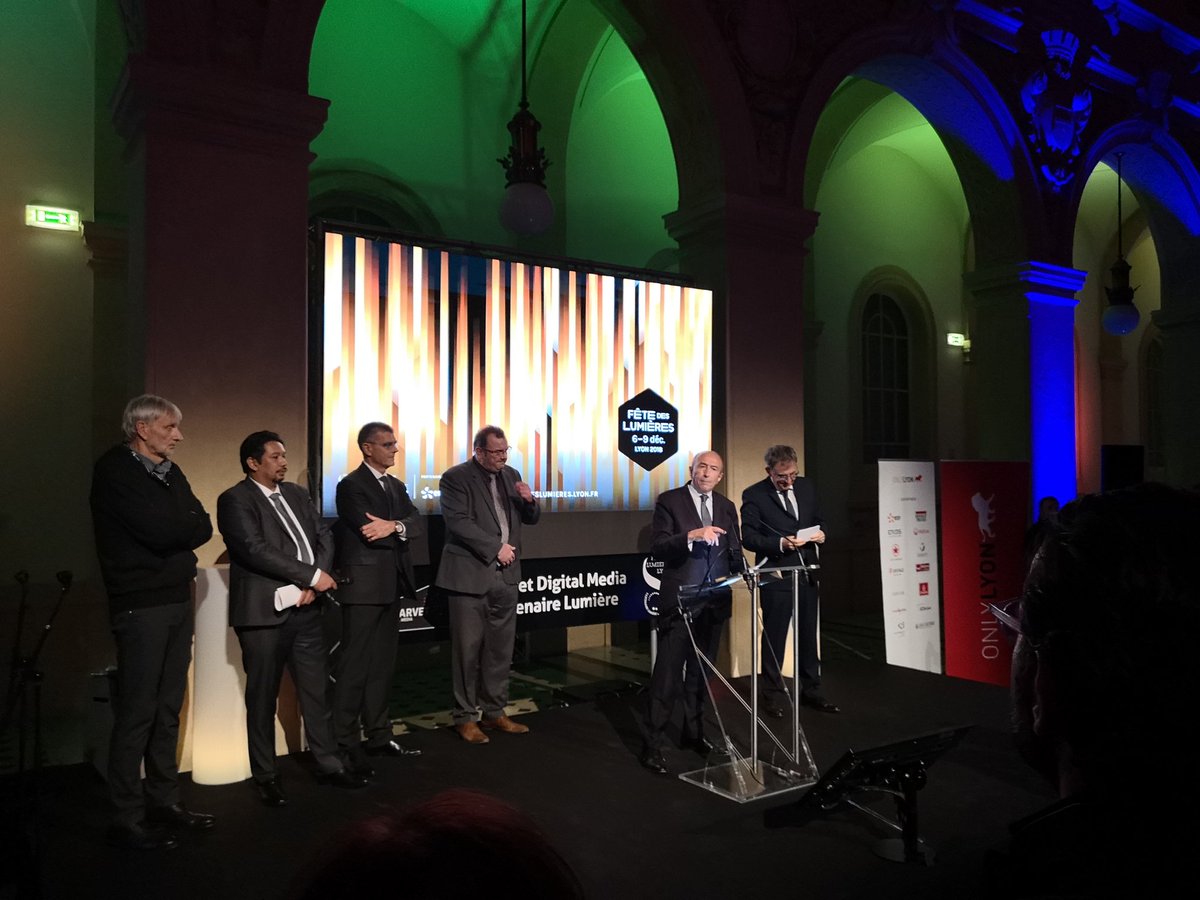 LUMEN, la cité de la lumière (@lumen_hub) on Twitter photo Inauguration du Village du Club des Partenaires de la fête des lumières.
Lancement 2019 de la Fête des lumières ! #Lyon #CCI #onlylyon #FDL #lighting #events
Merci <a href="/CCILYONMETRO/">CCI LYON METROPOLE</a> <a href="/Clusterlumiere/">Cluster lumière</a> <a href="/OnlyLyon/">ONLYLYON</a> <a href="/villedelyon/">Ville de Lyon</a> <a href="/grandlyon/">Métropole de Lyon</a> <a href="/FeteLumieres/">Fête des Lumières</a> <a href="/Onlylight_Event/">Onlylight</a> <a href="/CampusLumiere/">Campus Lumière</a> Inauguration du Village du Club des Partenaires de la fête des lumières.
Lancement 2019 de la Fête des lumières ! #Lyon #CCI #onlylyon #FDL #lighting #events
Merci <a href="/CCILYONMETRO/">CCI LYON METROPOLE</a> <a href="/Clusterlumiere/">Cluster lumière</a> <a href="/OnlyLyon/">ONLYLYON</a> <a href="/villedelyon/">Ville de Lyon</a> <a href="/grandlyon/">Métropole de Lyon</a> <a href="/FeteLumieres/">Fête des Lumières</a> <a href="/Onlylight_Event/">Onlylight</a> <a href="/CampusLumiere/">Campus Lumière</a>