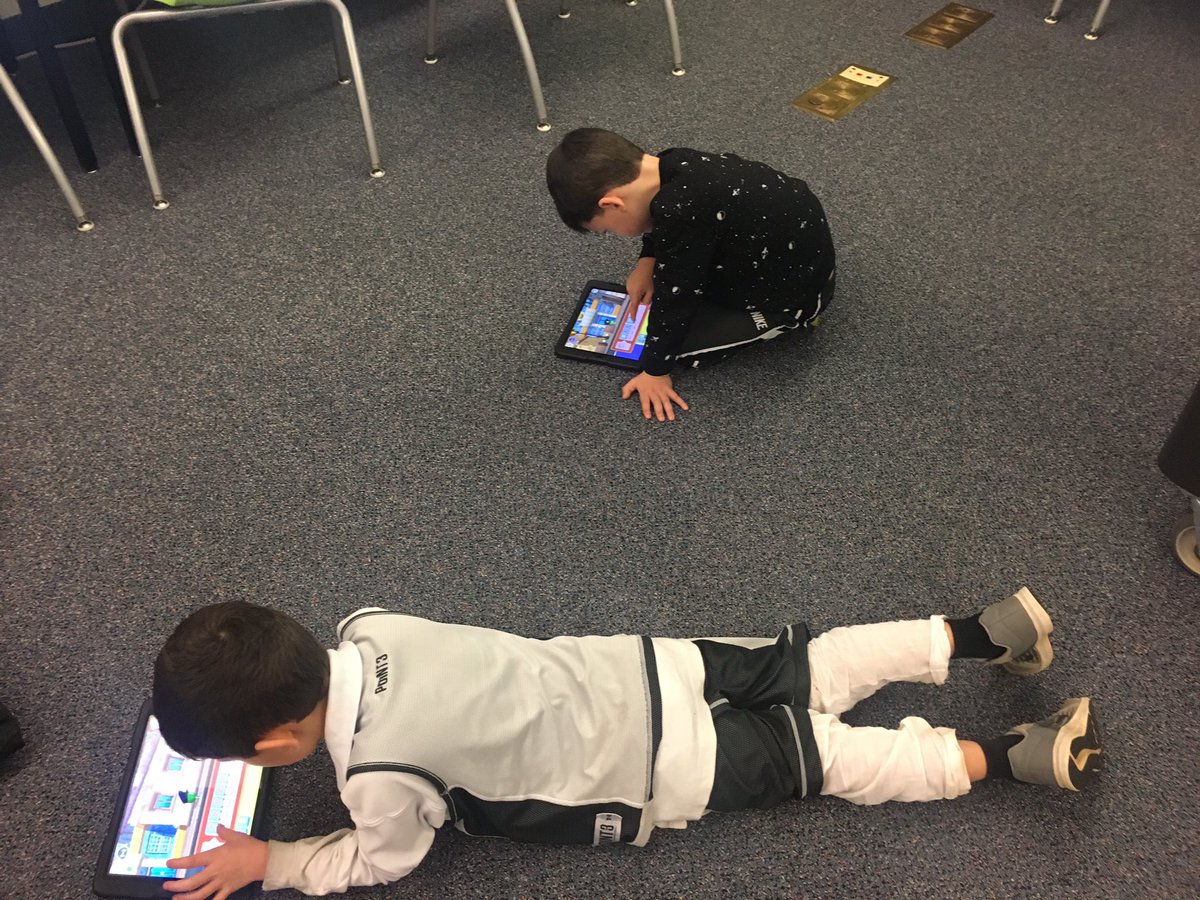 pcgarrisonlib's tweet image. Coding fun with #davisk #readytocode
