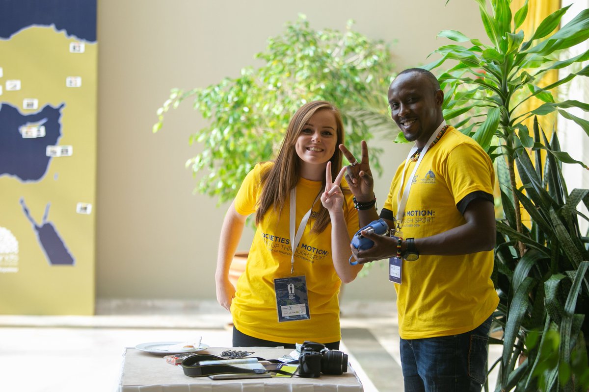 peaceandsport's tweet photo. Today is #InternationalVolunteerDay! 🚶‍♀️🚶‍♂️
With their time and dedication, they make an outstanding contribution to peace through sport!
Thanks to every volunteer involved with Peace and Sport during the year!
#ThankYou #RhodestoPeace #BePartofWhatMatters https://t.co/K7DMunhJUi
