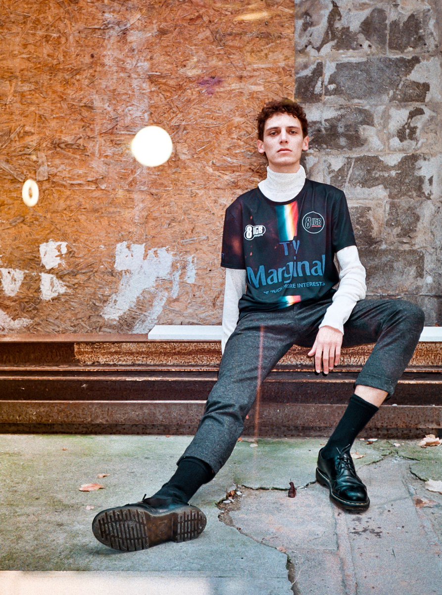 aphael_store's tweet photo. ➕L’art de mixer une pièce streetwear avec un pantalon en laine upcyclée ➕
•••
https://t.co/KPNI30vLG9
•••
#aphael #aphaelsocialstore #streetwear #streetfashion #Instagram #paris https://t.co/UgL7euBMKm