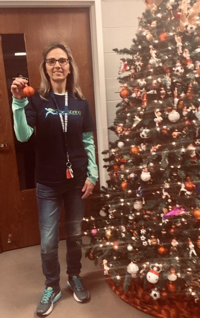 coolspringrec's tweet photo. One of our new front desk team members, Missy, has a favorite Christmas Tree ornament #basketball #coolspringrec #reccenterchristmastree https://t.co/odAE7Gx3Rf