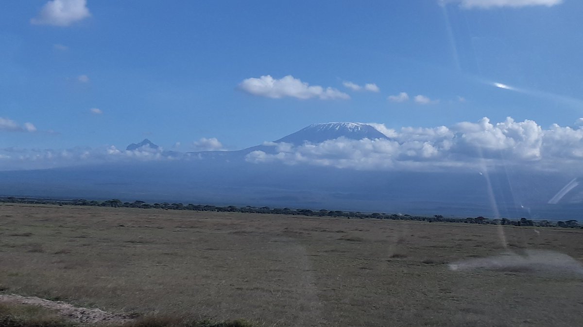The view of Kilimanjaro! @MagicalKenya <a href="/mohammedhersi/">Mohammed Hersi : Mr Optimist</a>
@kwskenya