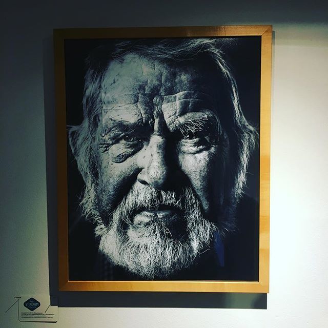 In plaats van een beveilingscamera houdt mijn schoonvader tegenwoordig in de winkel een oogje in het zeil. ift.tt/2Edl7vt