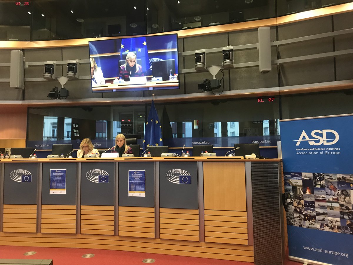ASDEurope's tweet photo. "We need a decisive leadership, collective efforts as well as agreements between all of us to maintain our influence in the world. Your industry, the European #aeronautics industry, is part of the solution." @EBienkowskaEU @EU_Commission #EUAero18 #ImpactEU #FutureofEurope https://t.co/Bsxn271d5t