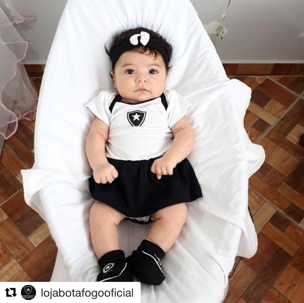 Baixe Bomdia! Bela Imagem De Flor Rosa Bebê Para Usar Como Papel De Parede  Do Computador Ou Celular. | Wallpapers.com, image size:1200x1196