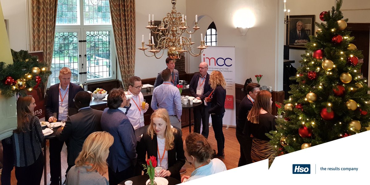 Vandaag is <a href="/NyenrodeNBS/">Nyenrode NBS</a> (in kerstsferen) het toneel van ons laatste event in 2018: 'Hoe word je een datagedreven retailer?' Dit organiseren we samen met <a href="/sanacommerce/">Sana Commerce</a> en @IMCC_TWEETS. Mooie sessies over #ecommerce en #AdvancedAnalytics. Binnenkort volgt de terugblik!